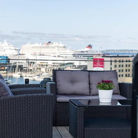 Rotermann Penthouse Design - 360 View Rooftop Terrace *