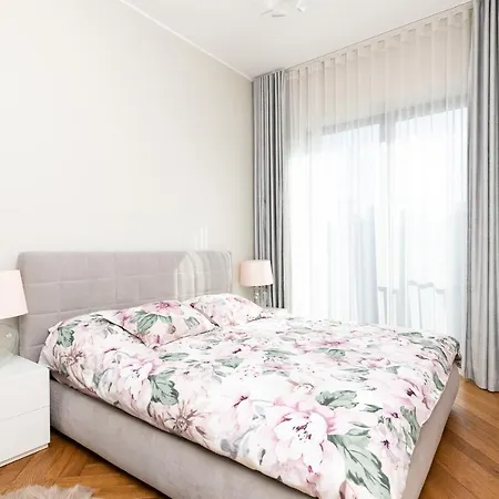 Apartment Rotermann Penthouse Design - 360 View Rooftop Terrace *